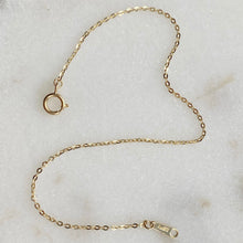 Load image into Gallery viewer, Fine Gold Chain Bracelet
