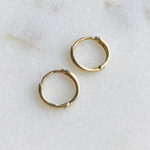 Load image into Gallery viewer, Solid Gold Huggies
