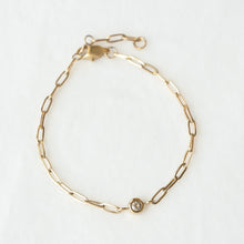 Load image into Gallery viewer, Gold Plated Oval Link Bracelet
